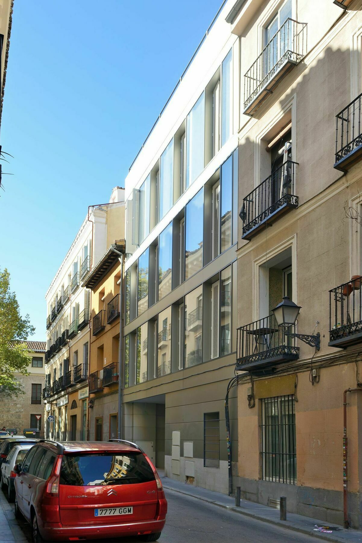 Aspasios Atocha Apartments Madrid Exterior photo